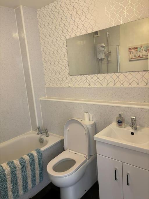 Quiet Central Apartment For Upto 4 People Εδιμβούργο Εξωτερικό φωτογραφία